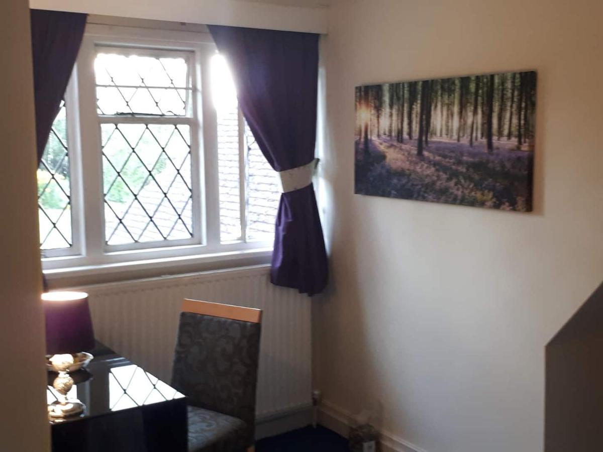 Peaceful Retreat Hideaway Surrey Daire Esher Dış mekan fotoğraf